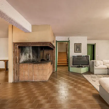 Villa La Bruscola By Mmega *
